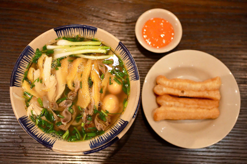 Vietnamesische Nudelsuppe einfach erklärt | Asia Tue Minh